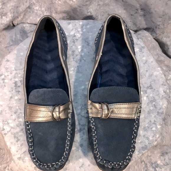 Women’s Navy Blue Suede Loafers Size 8 medium Brand New Clean Condition - Picture 6 of 7